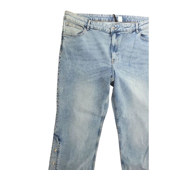 H&M Divided Snap Boot Cut Jeans XXL Womens Plus Size High Rise Light Wash - Picture 2 of 10